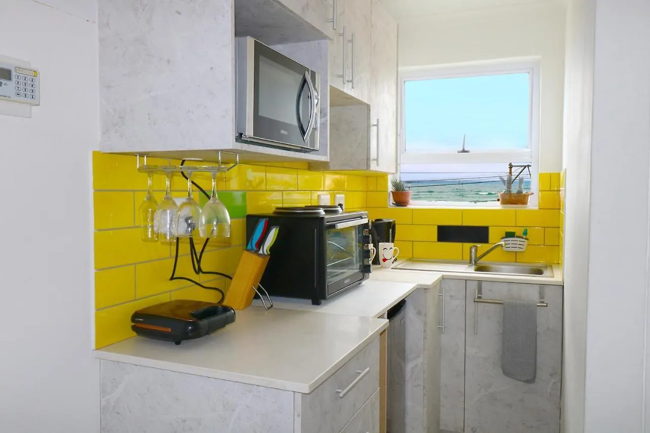 Stoked Studio Apartments Muizenberg
