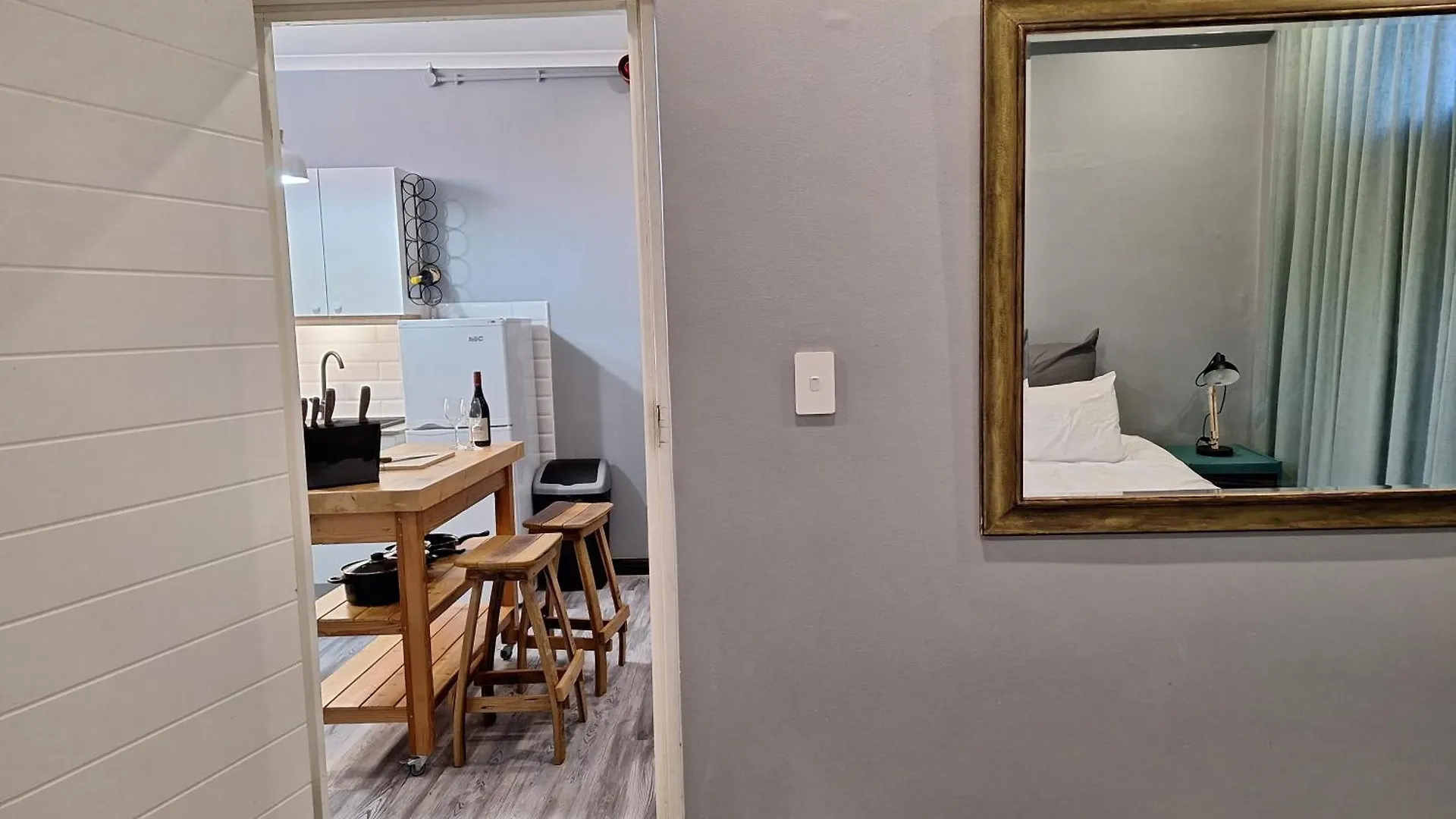 Stoked Studio Apartments Muizenberg