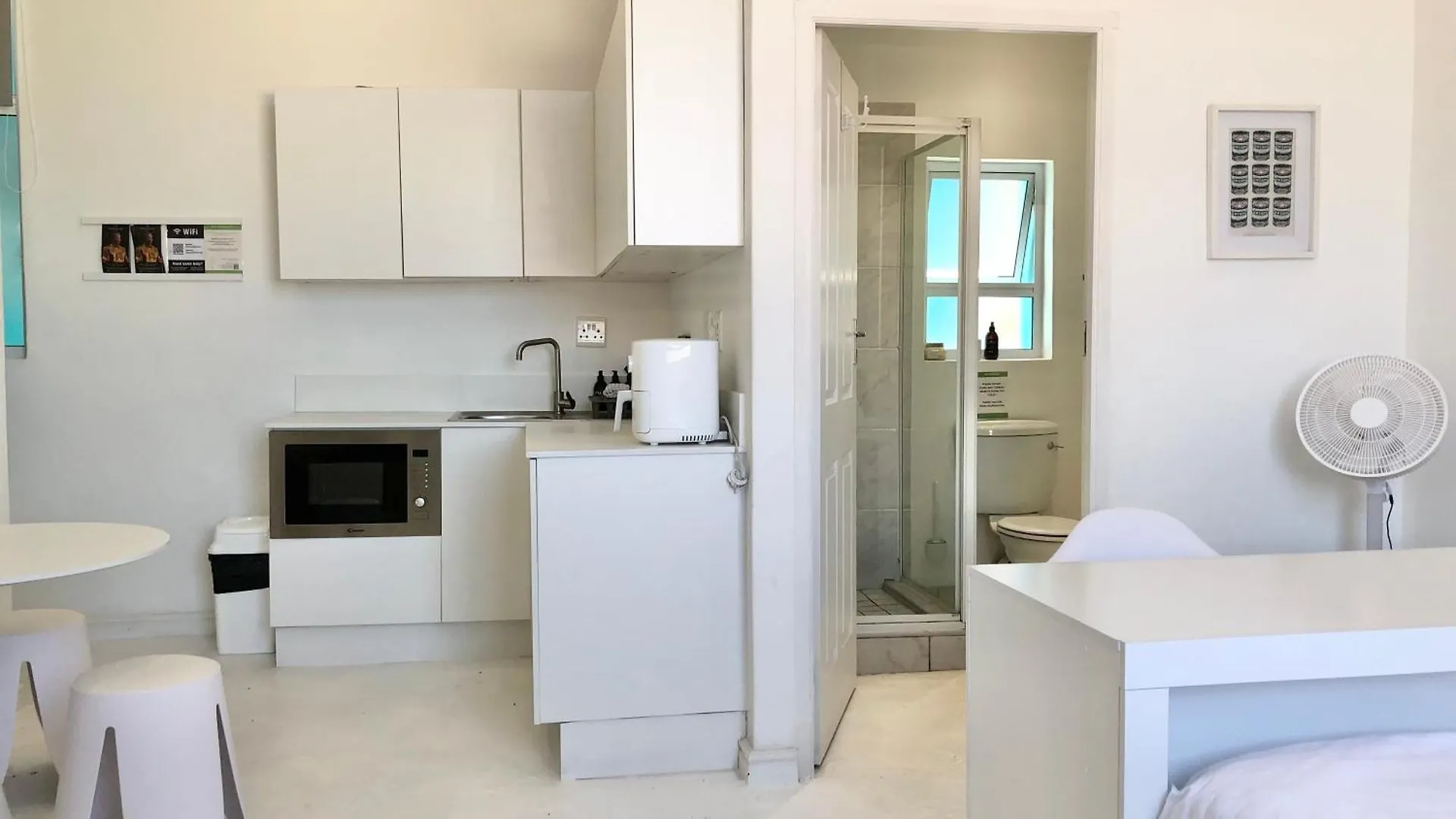 Stoked Studio Apartments Muizenberg